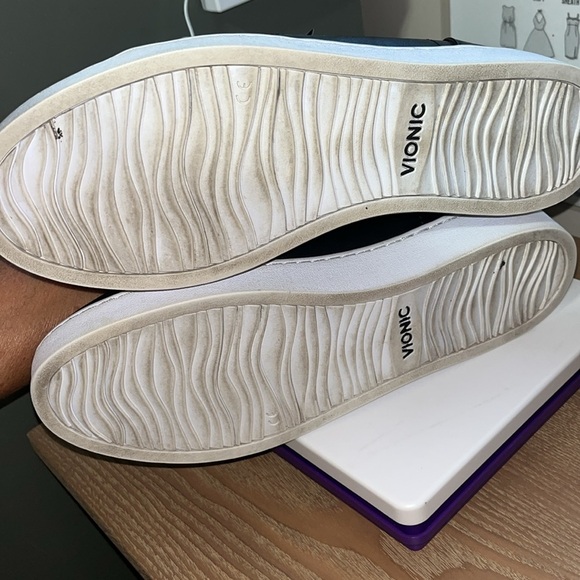 VIONIC Keke Supportive Lace Up Black Leather Sneaker Casual Size 11 Low Top - Picture 10 of 10